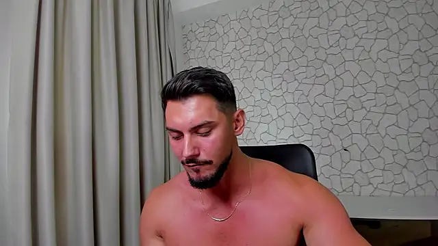 ClintMasters live sex cam