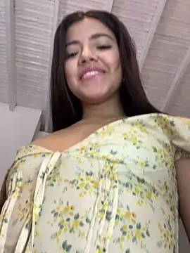 GoodGirlGoneXXX live sex cam