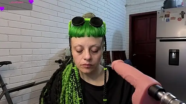 freyaa_sorcerees live sex cam