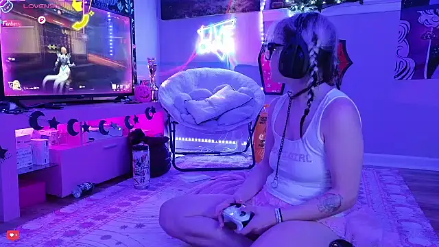 Cutiepiespanks live sex cam