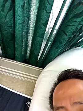 MaiHoang2k live sex cam