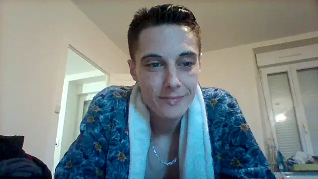 fresh-laD live sex cam