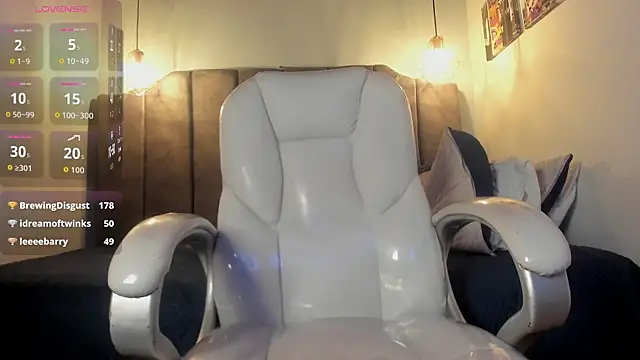 Oscar_fox_ live sex cam