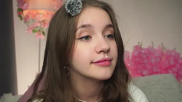 AmiLewis live sex cam