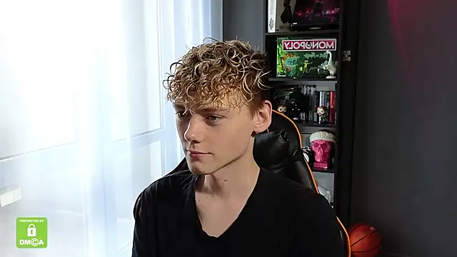 Keytaro live sex cam
