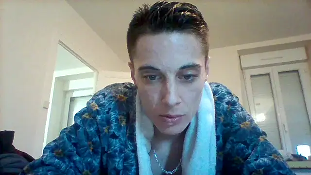 fresh-laD live sex cam