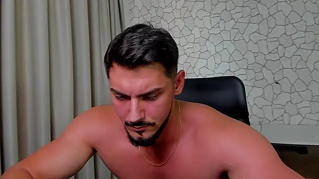ClintMasters live sex cam