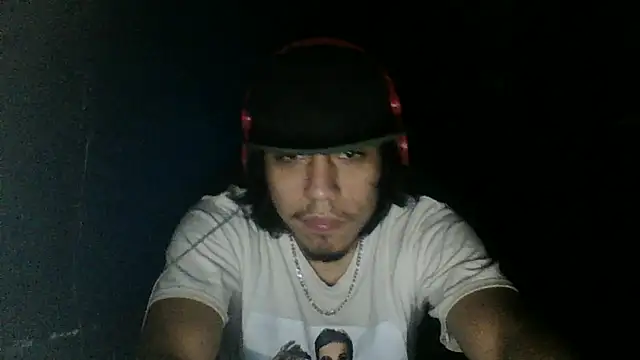 AlexAlejandro13 live sex cam
