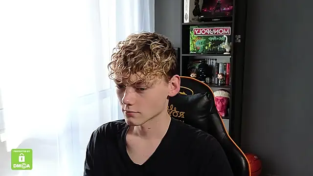 Keytaro live sex cam