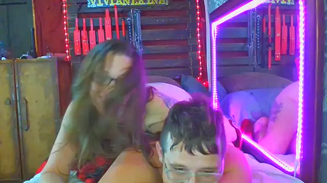 vivianlayne live sex cam