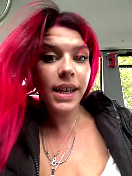 RiriRoseey live sex cam