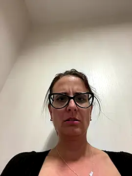 NataKitten live sex cam