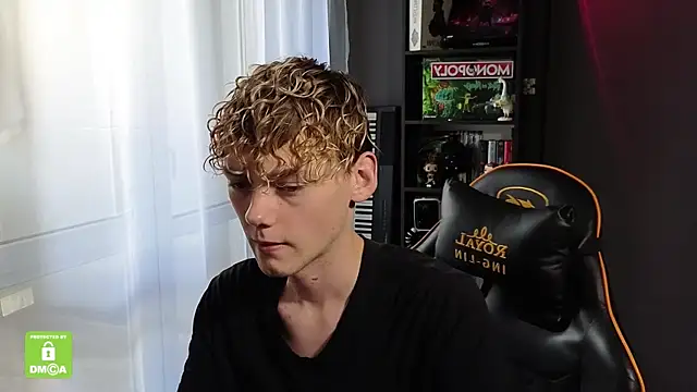 Keytaro live sex cam