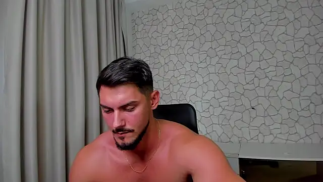 ClintMasters live sex cam