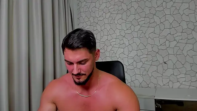 ClintMasters live sex cam