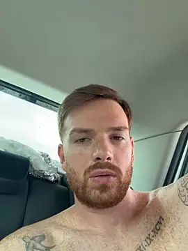 Maicolino96 live sex cam