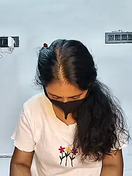 Your-Vedika live sex cam