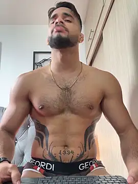 Maximiliano_ford live sex cam