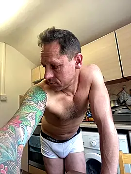 Yourhotboy_42 live sex cam