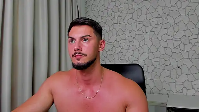ClintMasters live sex cam