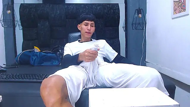 Daniel_delux_ live sex cam