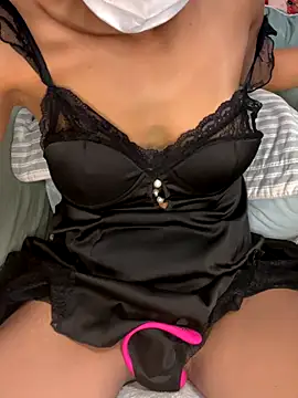 Lil_asianxyz live sex cam