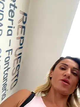CamyBlossom live sex cam
