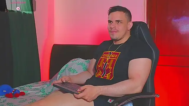 Regansmiths live sex cam