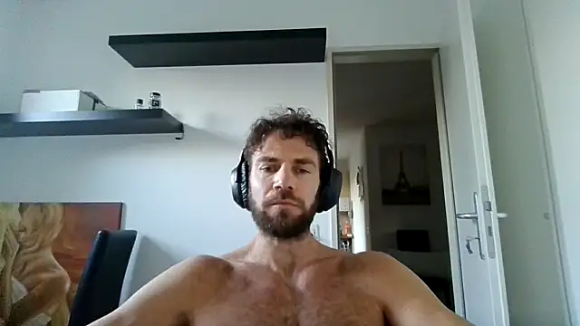 alpha-hunk live sex cam