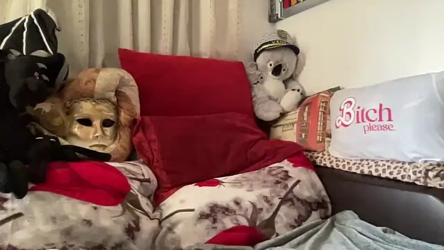 EroticVenetian live sex cam