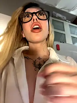 babydolll live sex cam