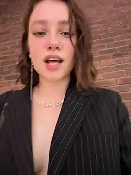 lucy-joy live sex cam