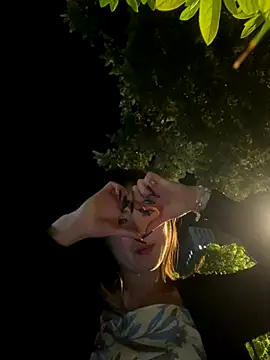 sunny-520 live sex cam