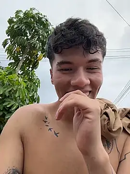 Logan_smith1 live sex cam