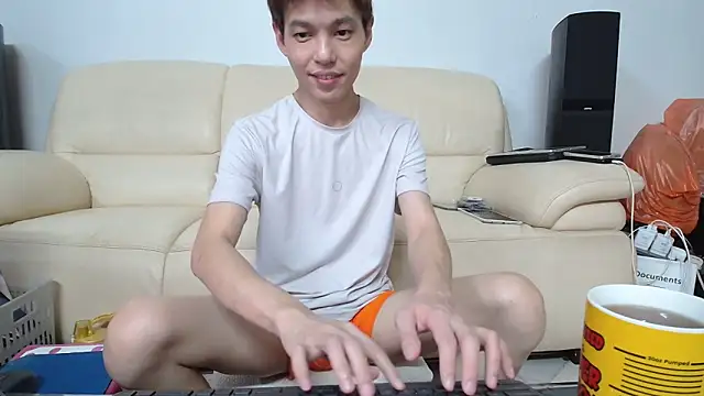 andrewooi live sex cam