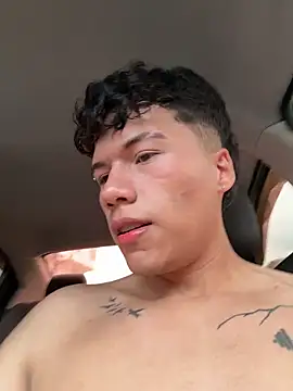 Logan_smith1 live sex cam