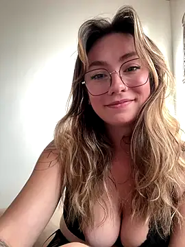 TalullaX live sex cam