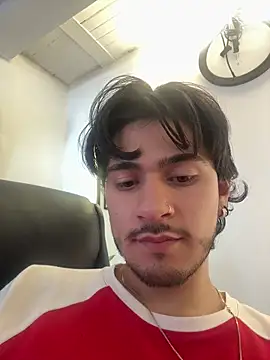 Elian_savoy live sex cam