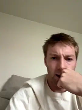 blueblondguy live sex cam