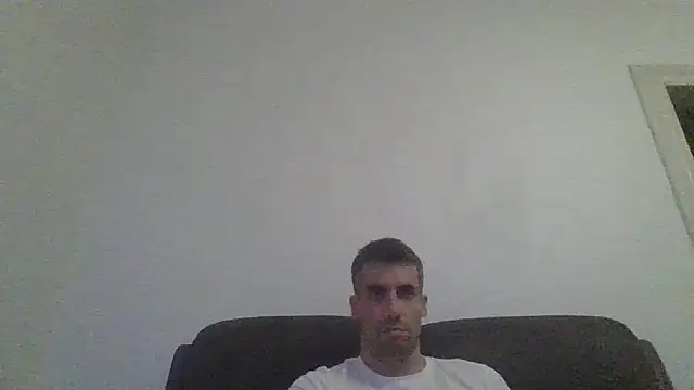 JulioIsHere4you live sex cam
