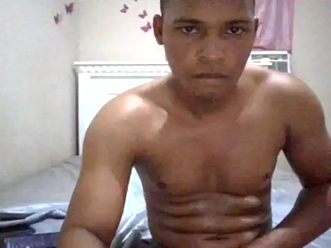Pineda-301193 live sex cam