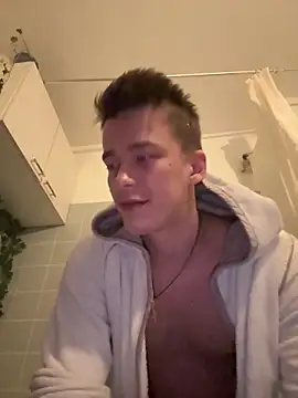 Toyjungee live sex cam