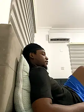 finefinance live sex cam
