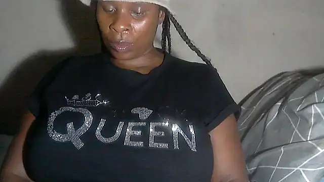 Choco-Coco10's Stripchat show and profile