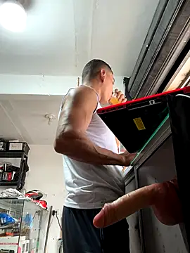 Paul22cm- live sex cam