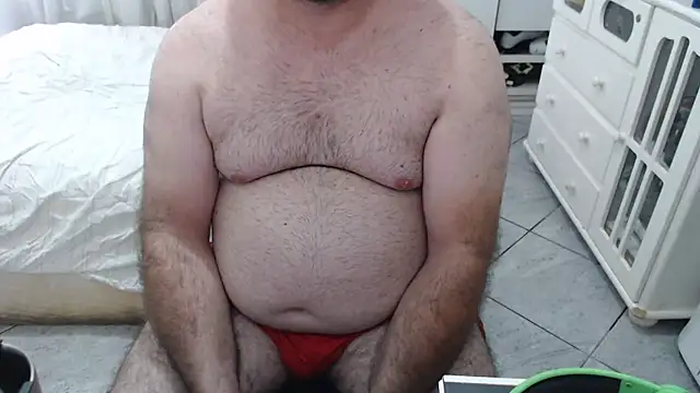 MysterBearMG live sex cam