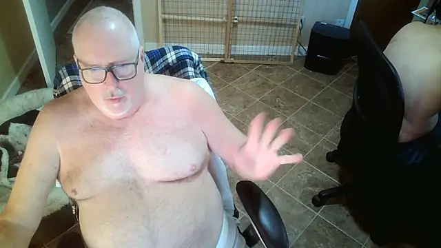 superbearboss live sex cam
