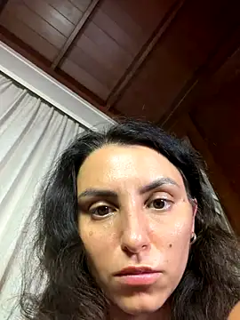 Izabella_Bella live sex cam