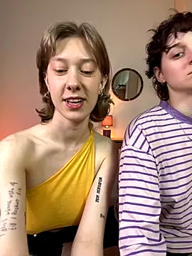 Jitoon_Exe live sex cam