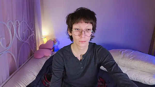 TommieHi live sex cam